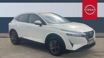 Nissan Qashqai 1.3 DiG-T MH Acenta Premium 5dr Petrol Hatchback